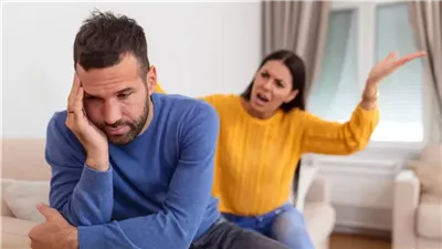 سيدة تشكو: لا أستطيع نسيان أنني تزوجت دون حفل زفاف