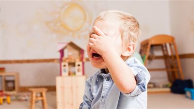 بعد منشور ضرب طفل بالحضانة.. ما تأثير الضرب على الأطفال؟