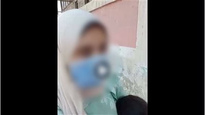 مسن يتعدي على طفلة ويهددها.. والأجهزة الأمنية تضبطه بعد تداول فيديو بالبحيرة