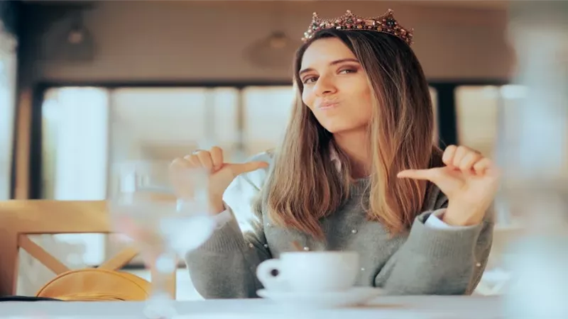 الأم النرجسية