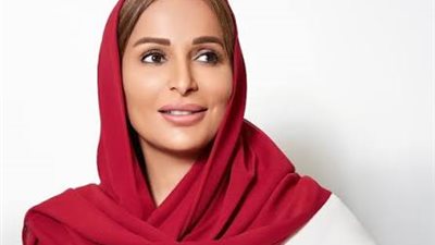 هند بهوان | سيدة أعمال عمانية حققت إنجازات في المجال المالي والتجاري