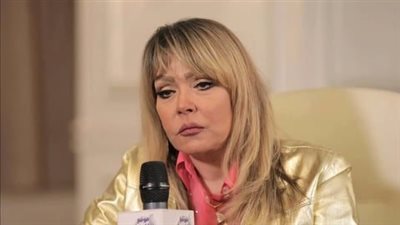 لوسي تؤجل قرار الاعتزال.. أعمال جديدة تعيدها للتفكير في الاستمرار