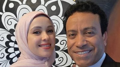 «دعواتكم الطيبة».. سامح حسين في الرعاية وزوجته تكشف تطورات حالته