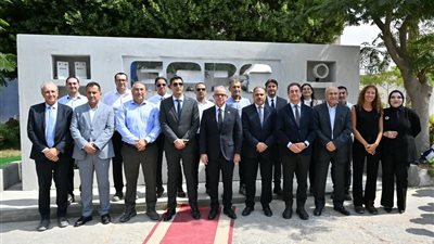 وزير الاستثمار يتفقد مصنع ECPC بالعاشر من رمضان ويبحث زيادة الإنتاج والصادرات وتعزيز التصنيع المحلي 
