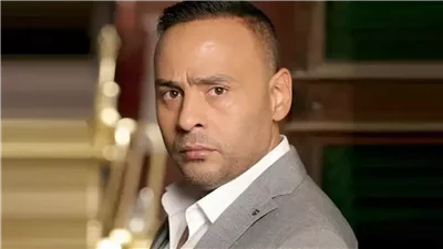أزمة الموهبة ونجومية الشباك.. السوشيال تشتعل دفاعاً عن محمود عبد المغني بعد تصريحات طارق الشناوي