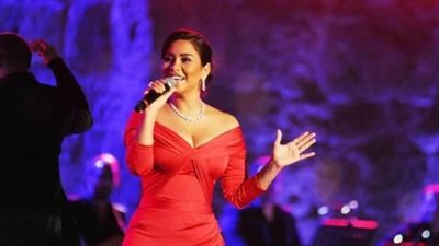 شيرين عبد الوهاب تعود للواجهة من بوابة «تيك توك».. غناء وضحك في ظهور عفوي