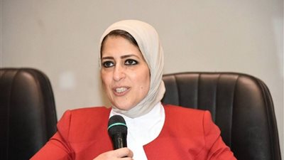 «زايد» تدعو الدول العربية للتعاون من أجل الحفاظ على الأمهات وكبار السن