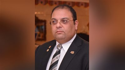 خبير اقتصادي: تخليق فيروس كورونا اتجار بالبشر