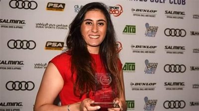 نور الشربيني تتأهل لنصف نهائي بطولة «بلاك بول» للإسكواش