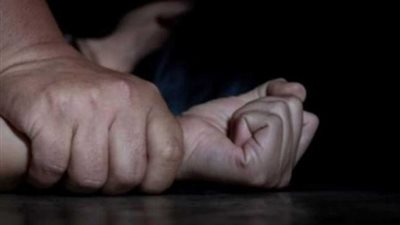 «الشيطانة والإبليس».. روضها بكلماته المعسولة.. والزوجة: «كان بينام بدري»