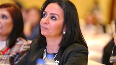 بعد ثورة الواتس آب ..القومي للمرأة يدعو مجلس الوزراء للتدخل 