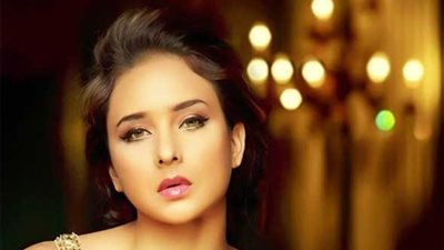 للمرة الثانية.. نيللي كريم تطرح أغنية «دولا دولا»