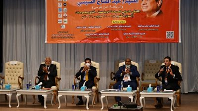 بمشاركة 150 طالب وطالبة.. صبحي يشهد سباق الملاحة الرياضية