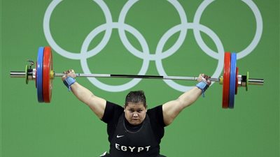 شيماء خلف بطلة رفع الأثقال تستغيث بوزير الرياضة عبر «هير نيوز»