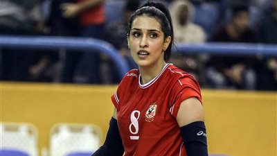 عيد الأم| قائدة فريق الطائرة بالأهلي تكشف عن هديتها لوالدتها.. خاص 