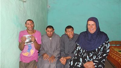 عيد الأم| روحية حبيب قصة امرأة بين الآلم والنجاح الباهر.. تعرفي عليها