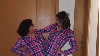 عيد الأم 2021| بشرى تحتفل مع والدتها على طريقتها الخاصة 