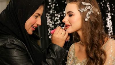 كيف تنسقين لون طلاء الأظافر مع ملابسك؟.. خبيرة تجميل تُجيب