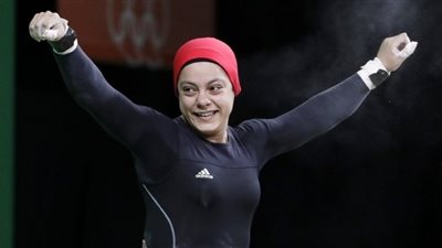بطلة رفع الأثقال سارة سمير تخضع لـ برنامج بدني وفني جديد