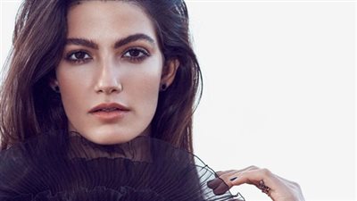 تارا عماد تروج لـ«البرندات» المصرية: «كل شيء محلي»