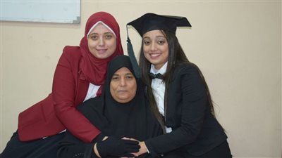 ناهد سمير: «لقائي مع الرئيس السيسي نساني تعب الدنيا»