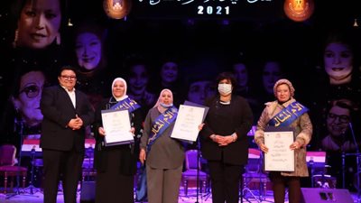 «عبد الدايم»: نجمات الفن قدمن عطاءات بلا حدود في مشوارهن الأسري والمهني