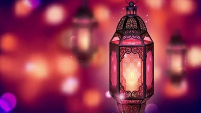 رئيس البحوث الفلكية يحدد أول أيام شهر رمضان.. فيديو