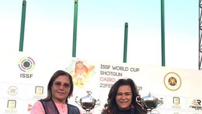 سحر طلعت ونيبال عناني تفوزان ببطولة بلاتينيوم للأطباق المروحية في «صيد أكتوبر»