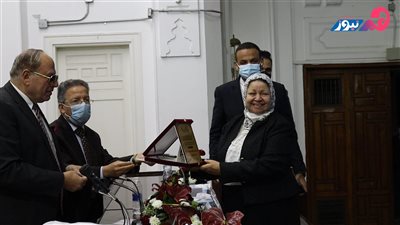 «هير نيوز» تنشر قصيدة في حب الأم لإحدى المكرمات بـ الأطباء.. فيديو