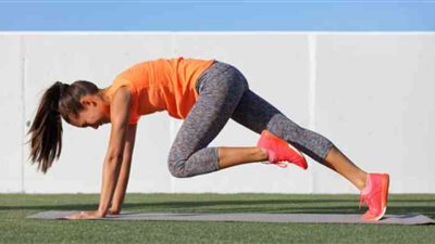للسيدات.. تمارين رياضية تمنحك عضلات قوية وجسم رشيق.. فيديو