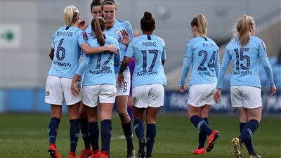 هدف مارادوني لنجمة مانشستر سيتي في الدوري الإنجليزي.. فيديو