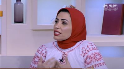 استشاري التغذية: قلة النوم وراء الشعور بالضغط النفسي.. فيديو 