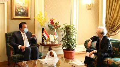 تفاصيل اجتماع وزير التعليم العالي والسفير الياباني لتوطيد علاقات التعاون العلمي 