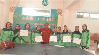 تكريم فريق سيدات مركز شباب الأمل.. صور