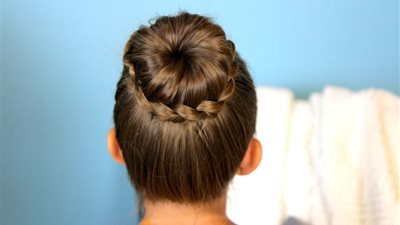 موضة ربيع 2021| 4 تسريحات جذابة لكعكة الشعر