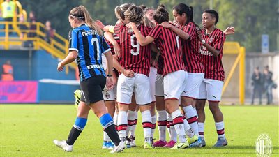 سيدات ميلان يحسمن الديربي بالفوز على إنتر 4-1 بالدوري الإيطالي
