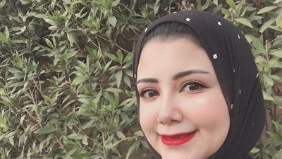 يقضي على حَب الشباب والبقع الداكنة.. 8 أسرار لا تعرفينها عن قشر الموز