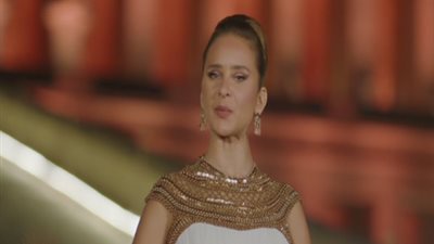 موكب المومياوات الملكية| نيللي كريم تكشف أسرار جديدة عن «حتشبسوت»