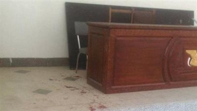 دماء في قاعة المحكمة.. يطعن زوجته خلال نظر دعوى النفقة 