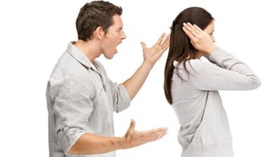 علياء لـ محكمة الأسرة: أجبرني على تعاطي حبوب منع الحمل