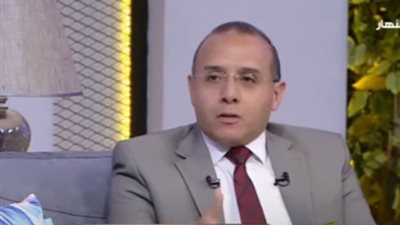 الإفطار على التمر.. استشاري جهاز هضمي يكشف فوائده السحرية.. فيديو