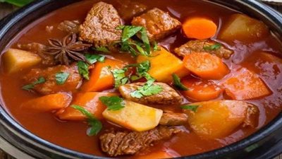  طريقة عمل طاجن اللحمة بالجزر والطماطم