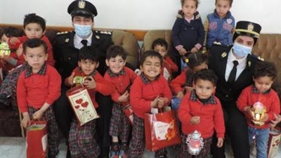 بمشاركة الشرطة النسائية.. الداخلية تواصل الاحتفال بـ يوم اليتيم
