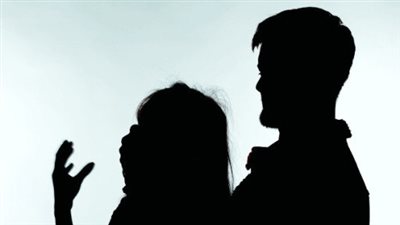 حرق زوجته بسبب 5 كيلو لحمة.. والأبناء يطالبون بالحجر 