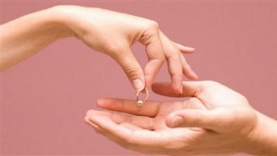 «جوزي عرض جسمي للحرام».. سلمى تستغيث بمحكمة الأسرة 