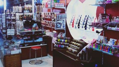  سوق الروج «مضروب» ومبيعات المطهرات وكريمات البشرة تنتعش.. في زمن الكورونا