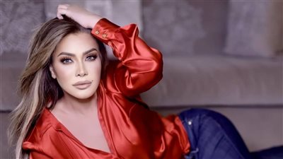 بـ«الهوت شورت».. شاهدي رقصة نوال الزغبي