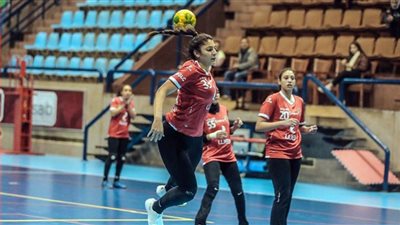 «سيدات يد الأهلي» يقهرن «الزمالك» بأول أيام الدورة المجمعة الأولى للدوري