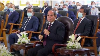 الرئيس السيسي : اللى عمله ربنا مش هيغيره البشر.. وهو مطلع علي الشرفاء والمخلصين وقادر علي نصرهم 