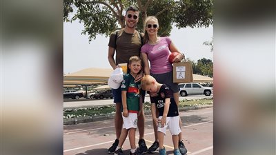 نجمة نادي الشعلة وزوجها لاعب الاتفاق السعودي في أحدث إطلالة 